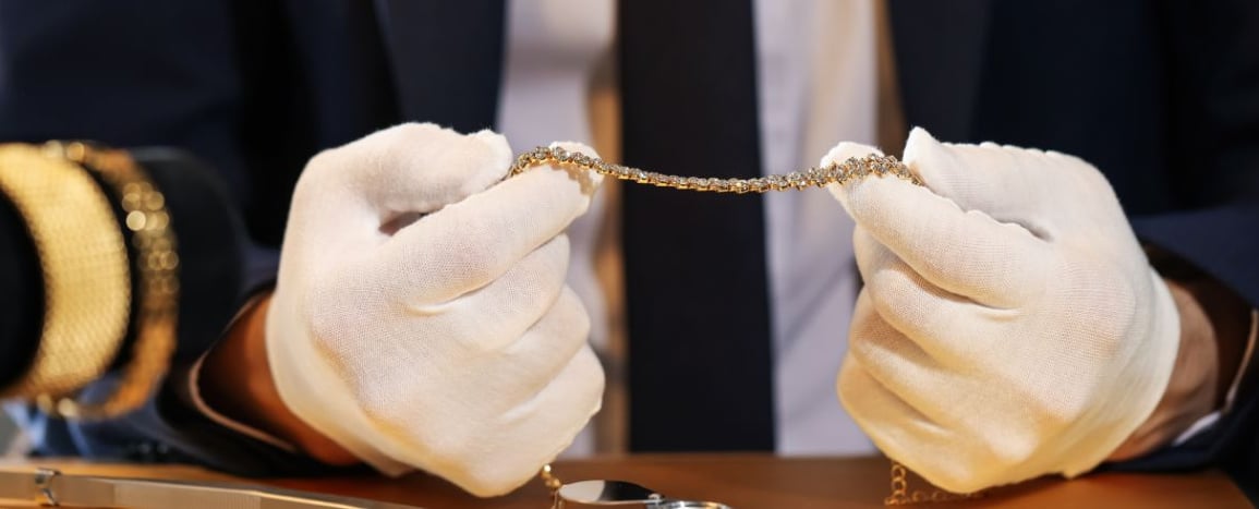 Code APE 3212Z et 3212Y : Fabrication d'articles de joaillerie et bijouterie