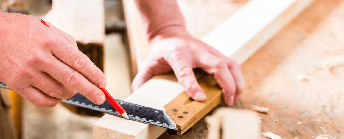 Code APE / NAF 4332A : travaux de menuiserie bois et PVC