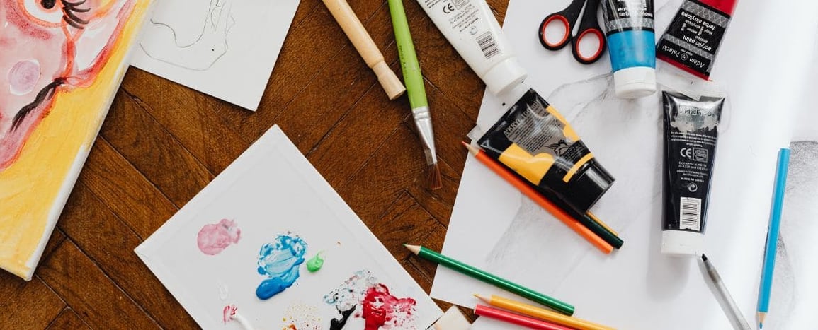 Code APE / NAF 9003A : création artistique relevant des arts plastiques