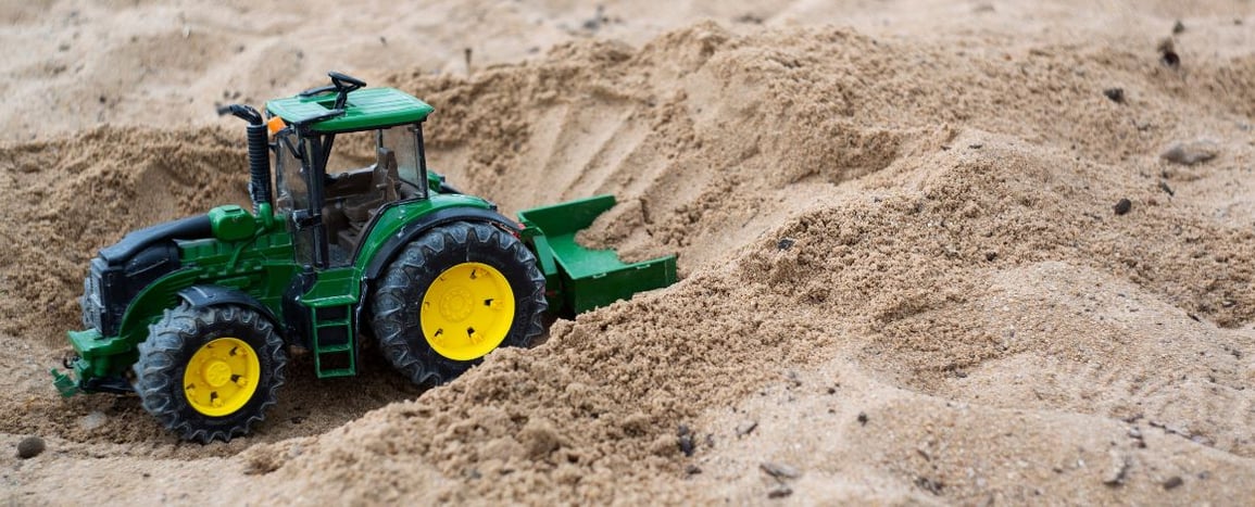 Devenir terrassier auto-entrepreneur : tarif, décennale et CACES